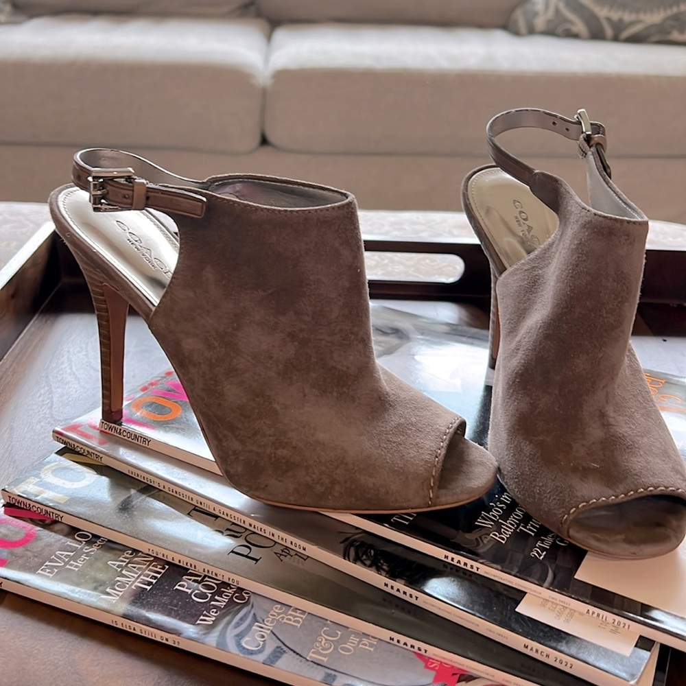 Beautiful gray suede Coach heels excellent condition inside and out.